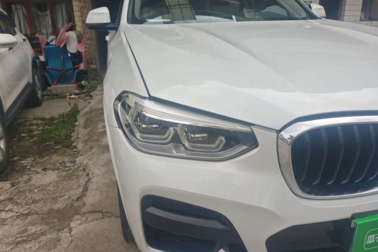 Used BMW X3 2020 xDrive30i Luxury Model with M Sport Package Right Front Headlight