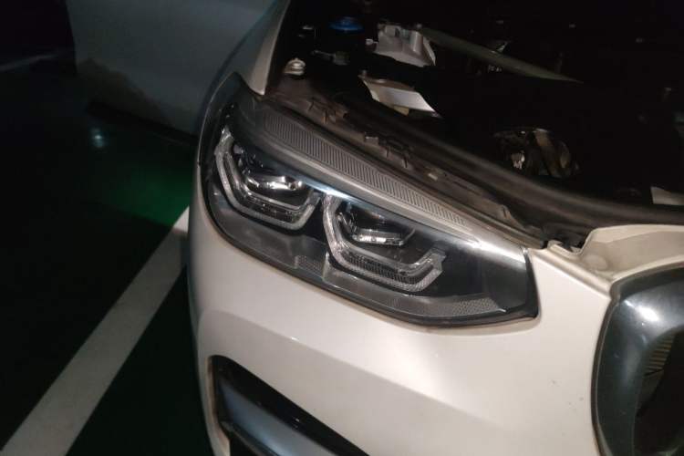 Used BMW X3 2020 xDrive25i Luxury Package Right Front Headlight