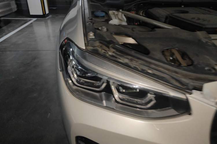Used BMW X3 2020 xDrive25i Luxury Package Right Front Headlight
