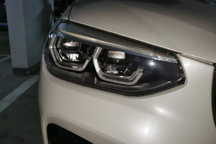 Used BMW X3 2020 xDrive25i M Sport Package Right Front Headlight