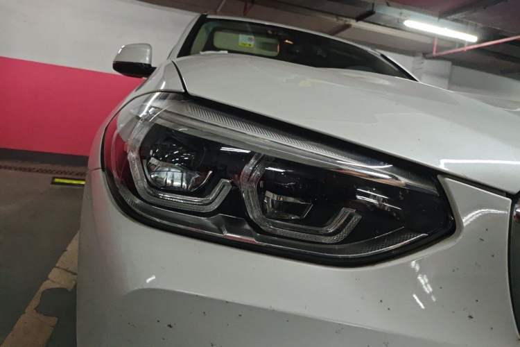 Used BMW X3 2020 xDrive25i Luxury Package Right Front Headlight