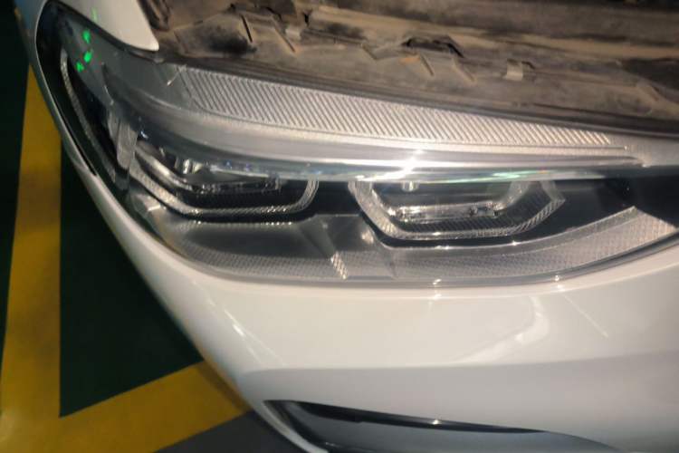 Used BMW X3 2020 xDrive25i Luxury Package Right Front Headlight