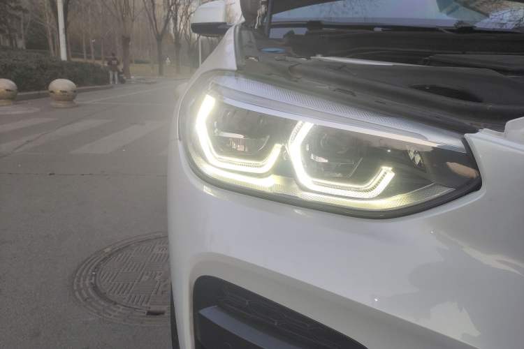 Used BMW X3 2020 xDrive28i M Sport Package Right Front Headlight