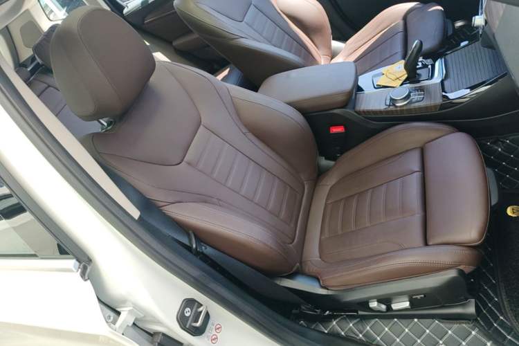 Used BMW X3 2020 xDrive28i M Sport Package Right Front Seat