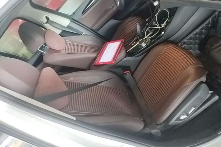 Used BMW X3 2020 xDrive25i Luxury Package Right Front Seat