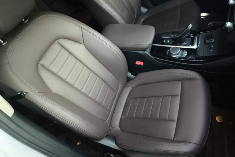 Used BMW X3 2020 xDrive25i M Sport Package Right Front Seat