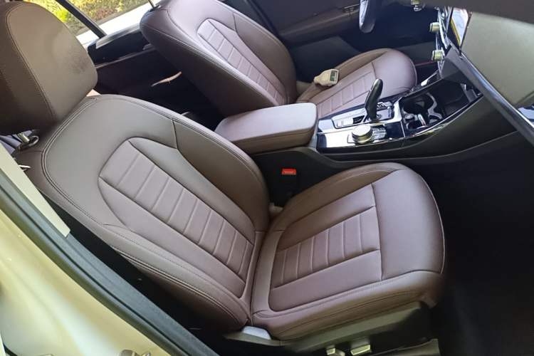 Used BMW X3 2020 xDrive25i M Sport Package Right Front Seat