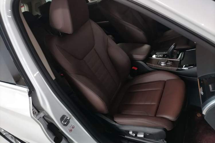 Used BMW X3 2020 xDrive28i M Sport Package Right Front Seat