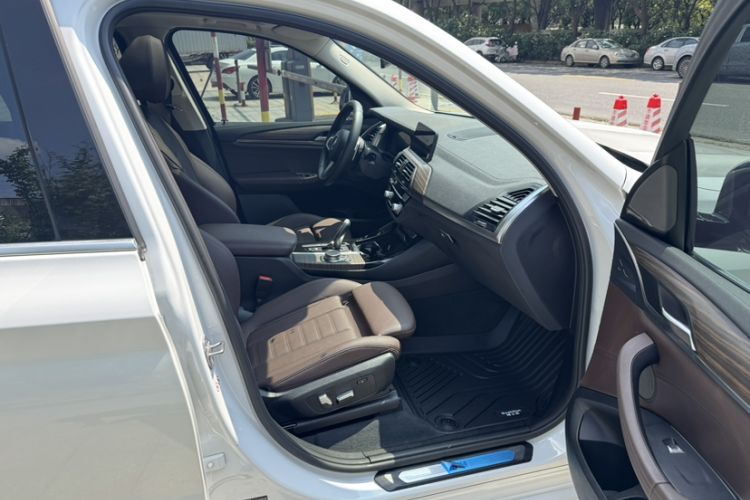 Used BMW X3 2020 xDrive28i M Sport Package Right Front Seat