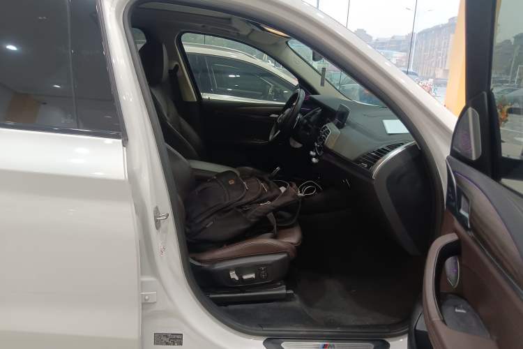 Used BMW X3 2020 xDrive28i M Sport Package Right Front Seat