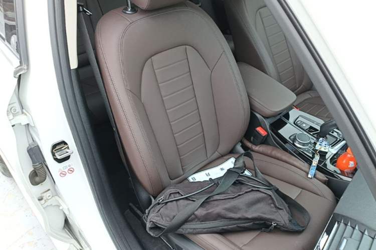 Used BMW X3 2020 xDrive25i M Sport Package Right Front Seat