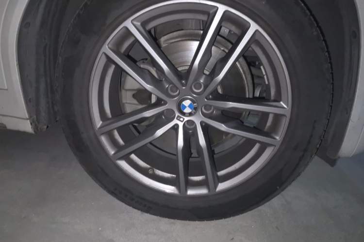 Used BMW X3 2020 xDrive28i M Sport Package Right Front Wheel Hub