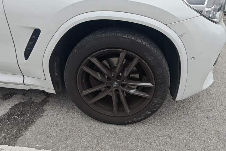 Used BMW X3 2020 xDrive28i M Sport Package Right Front Wheel Hub