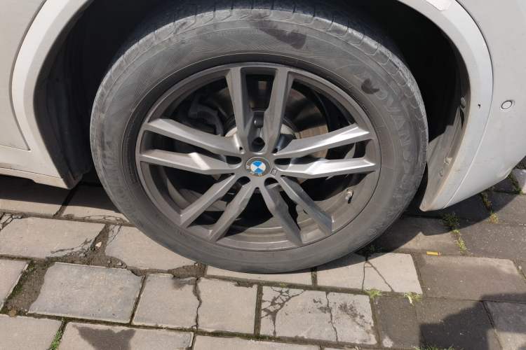 Used BMW X3 2020 xDrive28i M Sport Package Right Front Wheel Hub