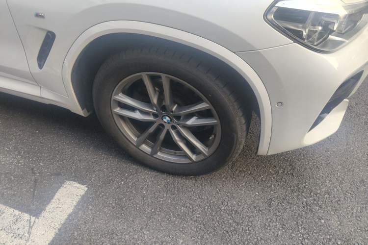Used BMW X3 2020 xDrive28i M Sport Package Right Front Wheel Hub