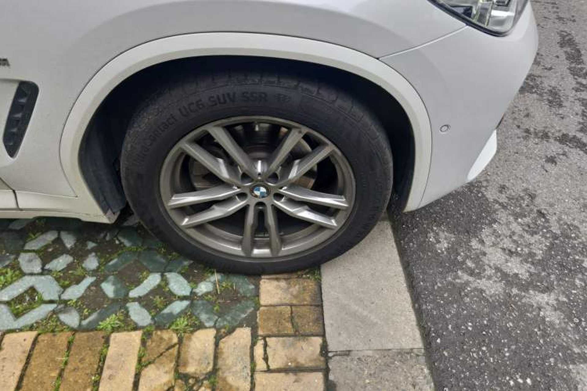 Used BMW X3 2020 xDrive28i M Sport Package Right Front Wheel Hub