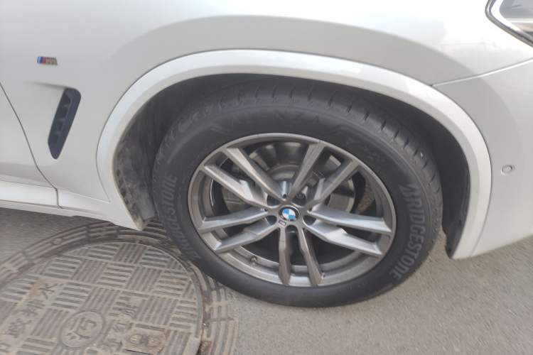 Used BMW X3 2020 xDrive28i M Sport Package Right Front Wheel Hub
