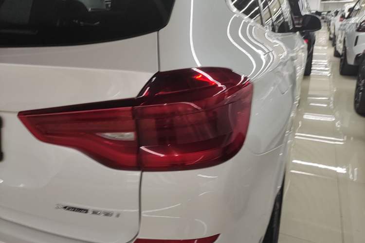 Used BMW X3 2020 xDrive28i M Sport Package Right Rear Taillight