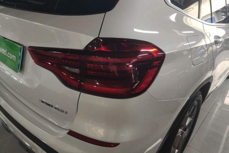 Used BMW X3 2020 xDrive28i Luxury Package Right Rear Taillight