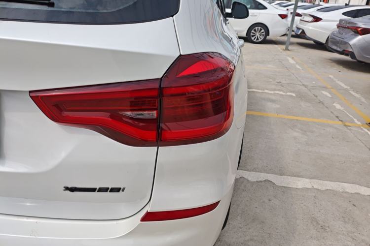 Used BMW X3 2020 xDrive25i Luxury Package Right Rear Taillight