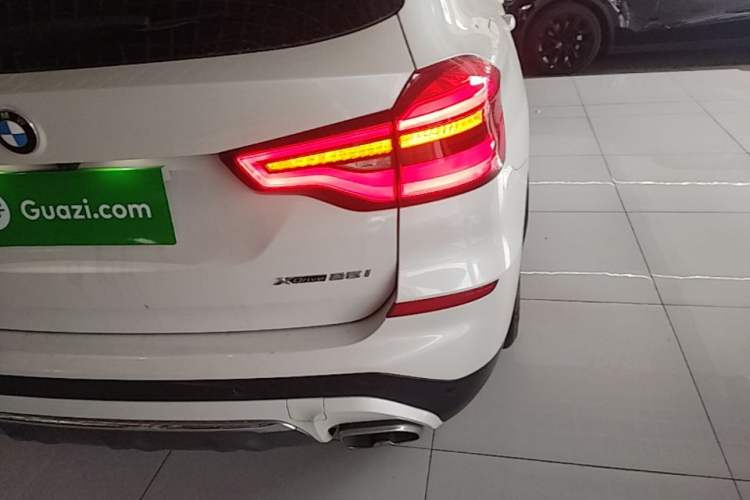 Used BMW X3 2020 xDrive25i Luxury Package Right Rear Taillight