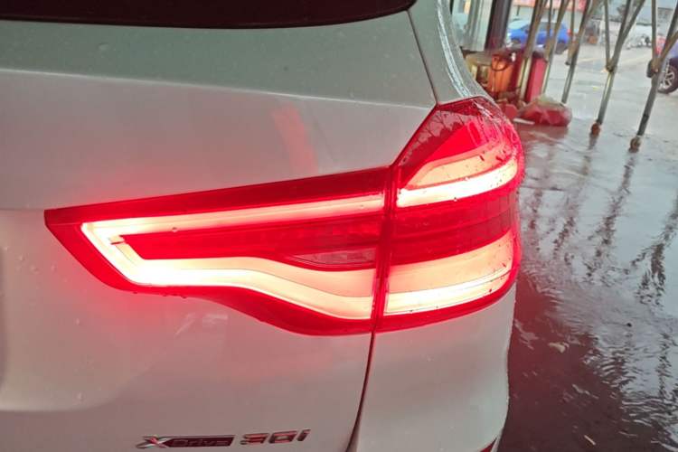 Used BMW X3 2020 xDrive25i Luxury Package Right Rear Taillight