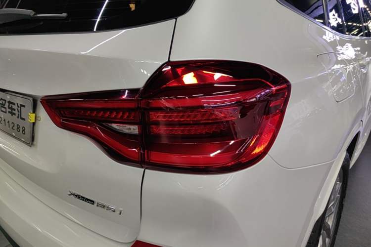 Used BMW X3 2020 xDrive25i M Sport Package Right Rear Taillight