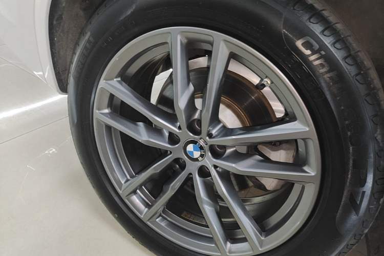 Used BMW X3 2020 xDrive28i M Sport Package Right Rear Wheel Hub