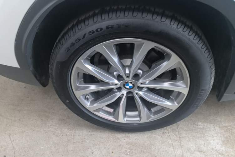 Used BMW X3 2020 xDrive25i Luxury Package Right Rear Wheel Hub