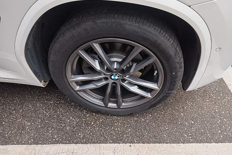 Used BMW X3 2020 xDrive25i M Sport Package Right Rear Wheel Hub
