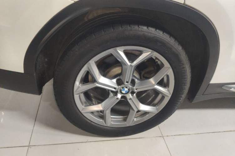 Used BMW X3 2020 xDrive28i Luxury Package Right Rear Wheel Hub