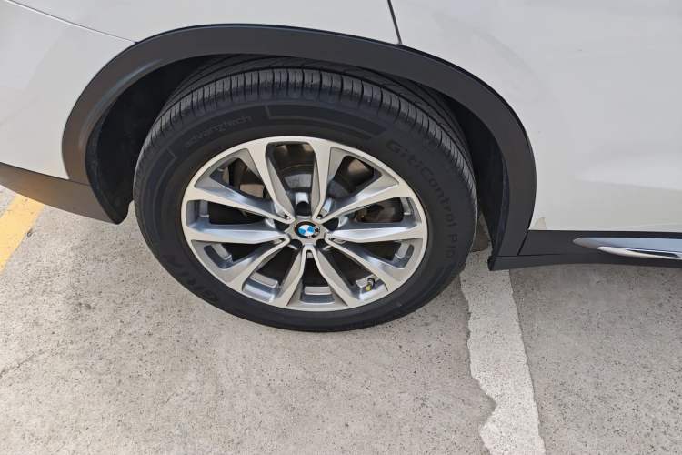 Used BMW X3 2020 xDrive25i Luxury Package Right Rear Wheel Hub