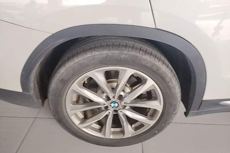 Used BMW X3 2020 xDrive25i Luxury Package Right Rear Wheel Hub