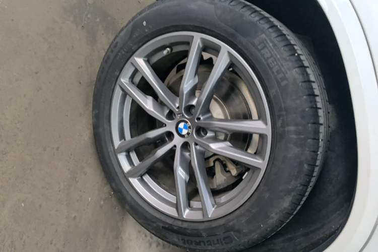 Used BMW X3 2020 xDrive28i M Sport Package Right Rear Wheel Hub