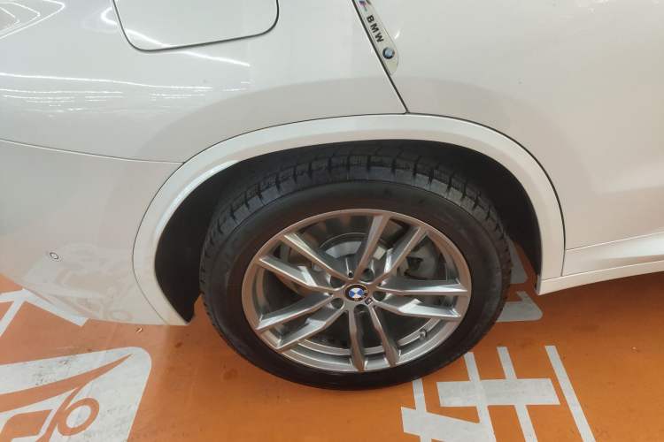 Used BMW X3 2020 xDrive28i M Sport Package Right Rear Wheel Hub