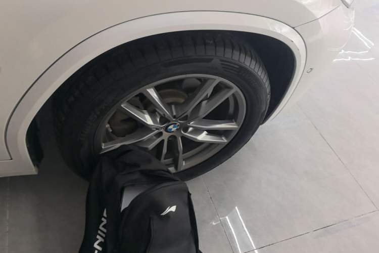 Used BMW X3 2020 xDrive25i M Sport Package Right Rear Wheel Hub