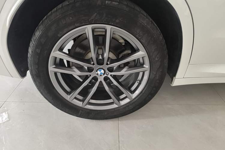Used BMW X3 2020 xDrive28i M Sport Package Right Rear Wheel Hub