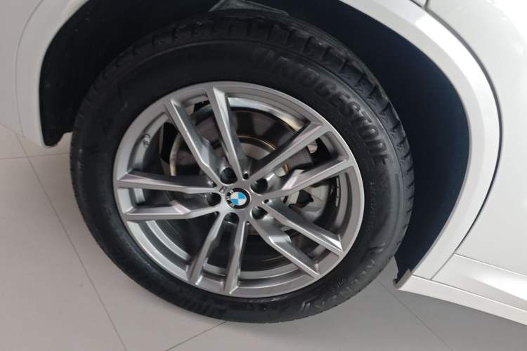 Used BMW X3 2020 xDrive28i M Sport Package Right Rear Wheel Hub