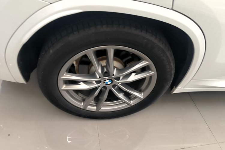 Used BMW X3 2020 xDrive28i M Sport Package Right Rear Wheel Hub