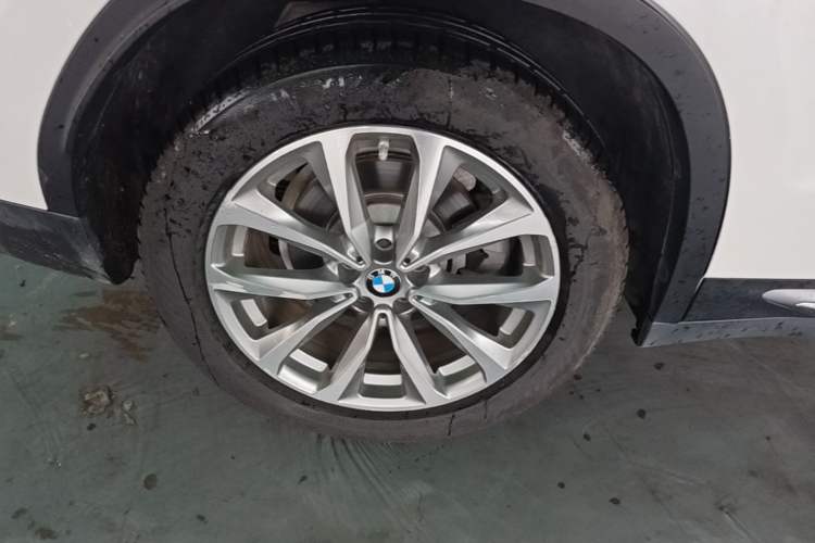 Used BMW X3 2020 xDrive25i Luxury Package Right Rear Wheel Hub