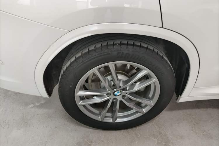 Used BMW X3 2020 xDrive28i M Sport Package Right Rear Wheel Hub