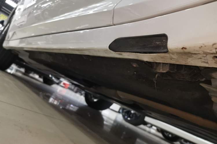 Used BMW X3 2020 xDrive28i M Sport Package Right Side Sill