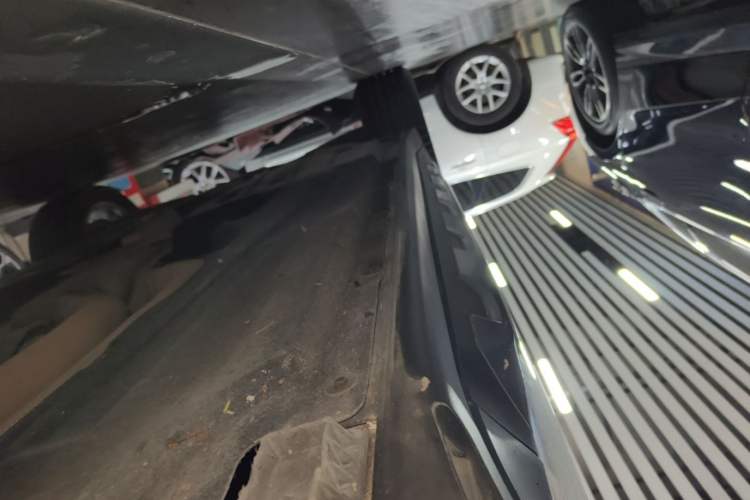 Used BMW X3 2020 xDrive28i Luxury Package Right Side Sill