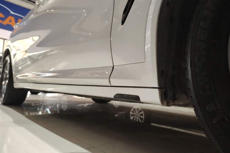 Used BMW X3 2020 xDrive28i M Sport Package Right Side Sill