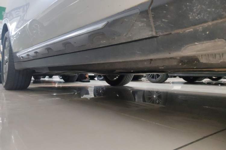 Used BMW X3 2020 xDrive28i Luxury Package Right Side Sill