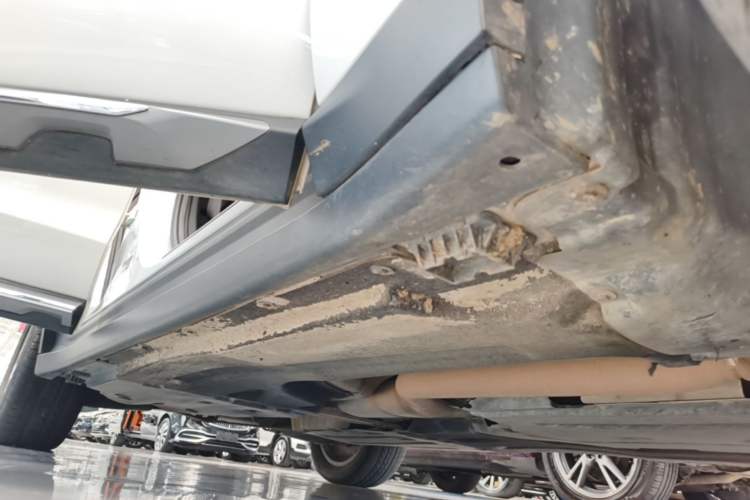 Used BMW X3 2020 xDrive25i Luxury Package Right Side Sill