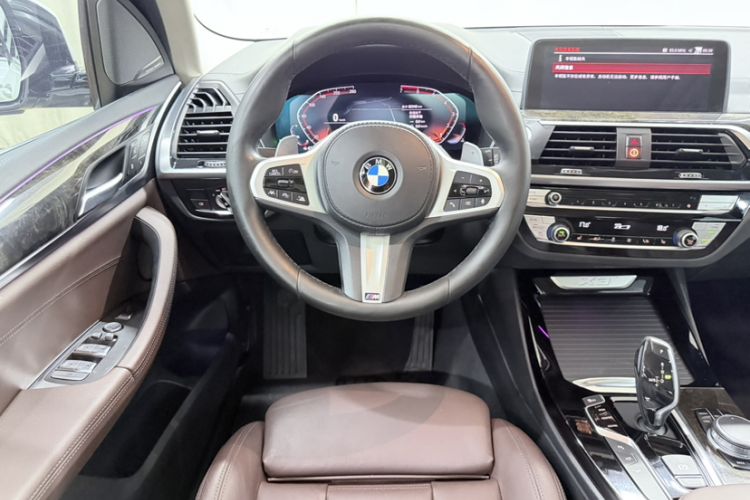 Used BMW X3 2020 xDrive30i Luxury Model with M Sport Package Steering Wheel