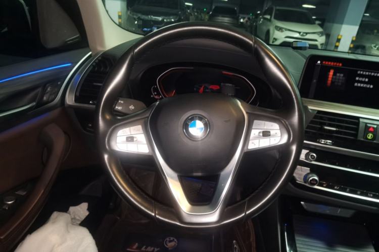 Used BMW X3 2020 xDrive28i Luxury Package Steering Wheel