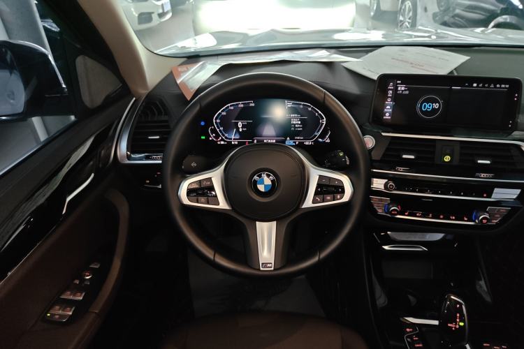 Used BMW X3 2020 xDrive25i M Sport Package Steering Wheel