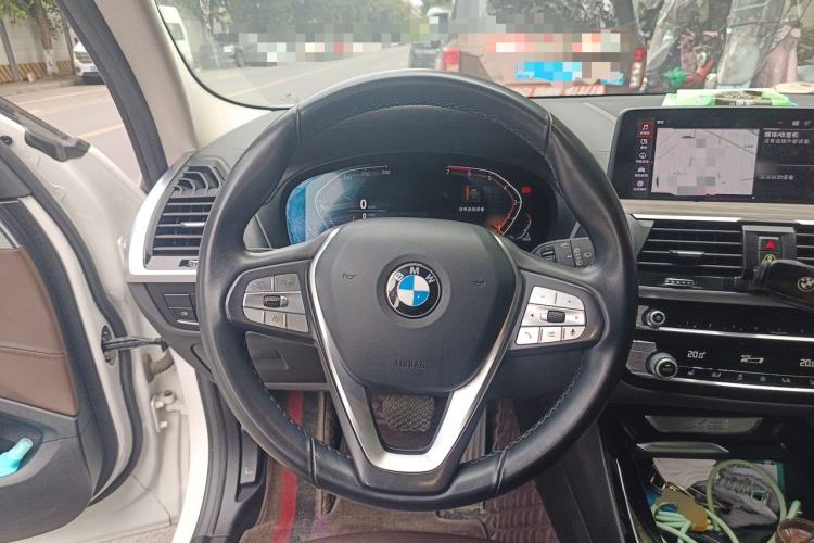 Used BMW X3 2020 xDrive28i Luxury Package Steering Wheel